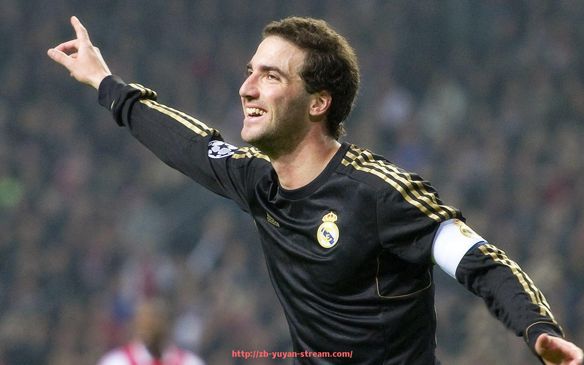 雨燕直播-欧冠切尔西对阵曼联：英超双雄的巅峰对决回顾